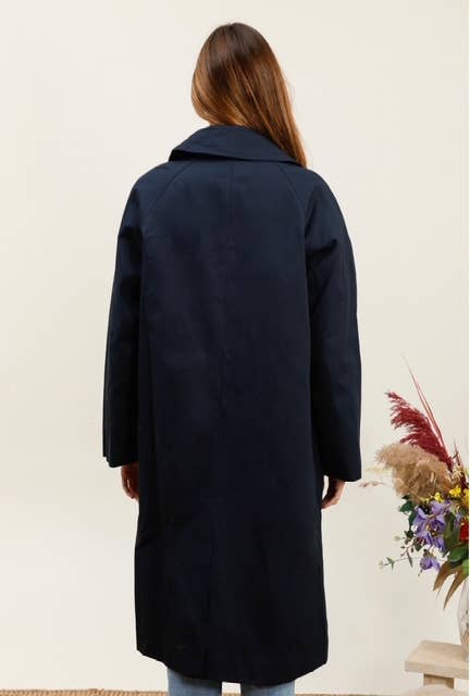 MOOYA - Wholesale Trench Coat - Women's - Long cotton trench coat with paisley lining - MY022