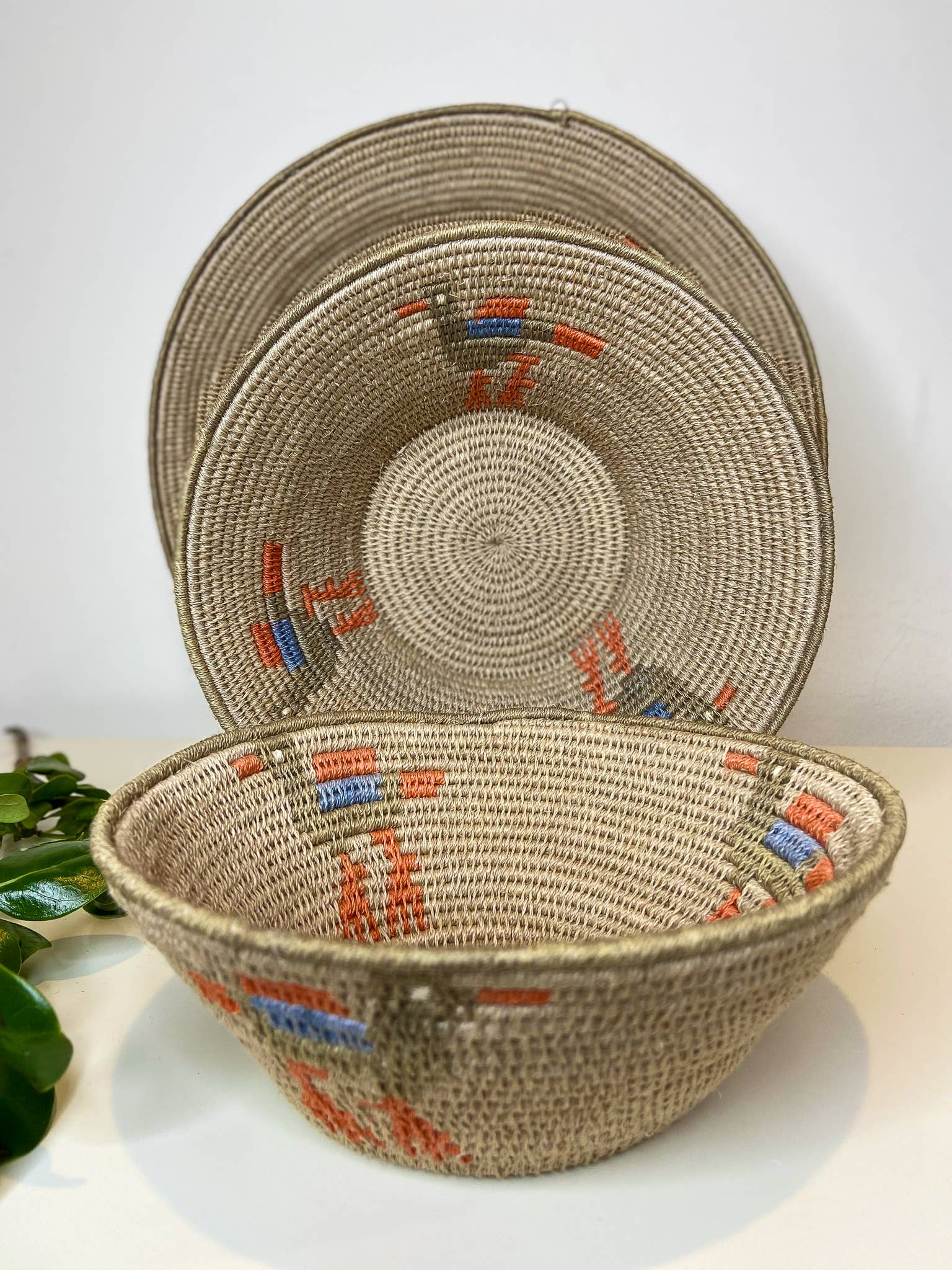 Eve & Nico Gifts & Home Decor - Wholesale Basket - Medium Sisal Basket - 0083