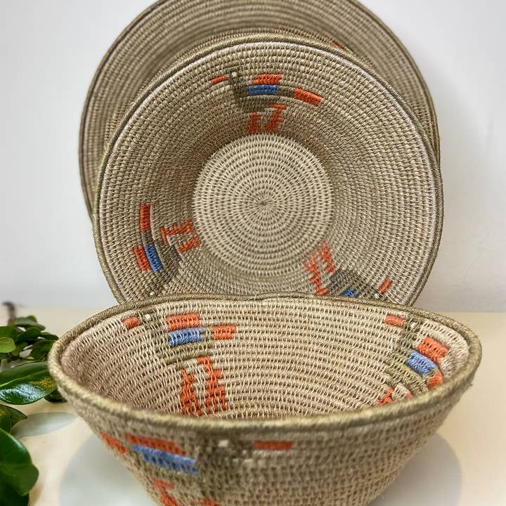 Eve & Nico Gifts & Home Decor - Wholesale Basket - Medium Sisal Basket - 0083