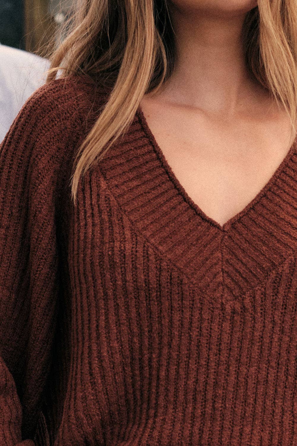 Promesa USA - Wholesale Knit Sweater - Women's - Ribbed Knit V-Neck Loose-Fit Raglan Sweater1