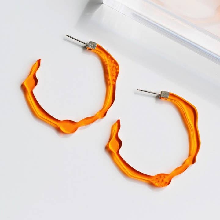 Créoles Orange Fiery pour la vente par Denisa Piatti Jewellery