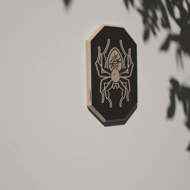 Hykry - Wholesale Wall Accent - Carved Spider Wall Hanging1