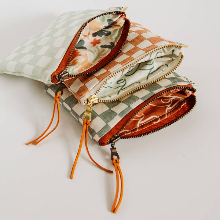 Fern & Arrow - Vendita all'ingrosso Portamonete - Donna - Borsa per Trucco a Quadretti Boho Chic per Lei11