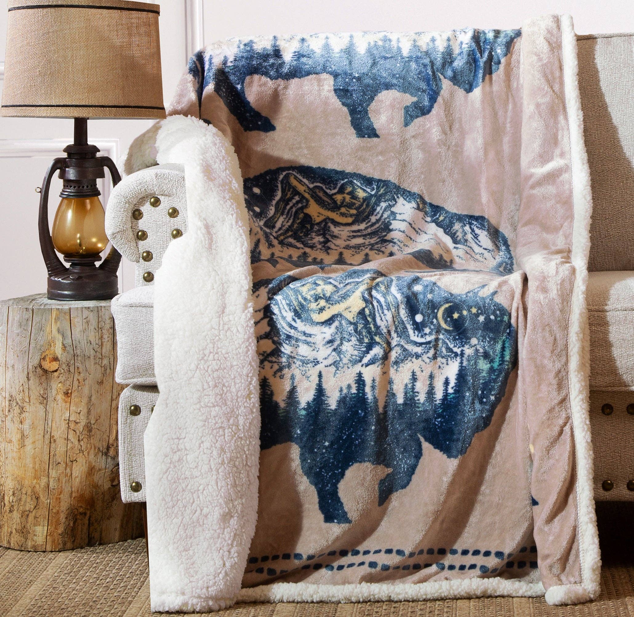 Carstens, Inc. - Wholesale Throw Blanket - Three Buffalo Plush Sherpa Throw