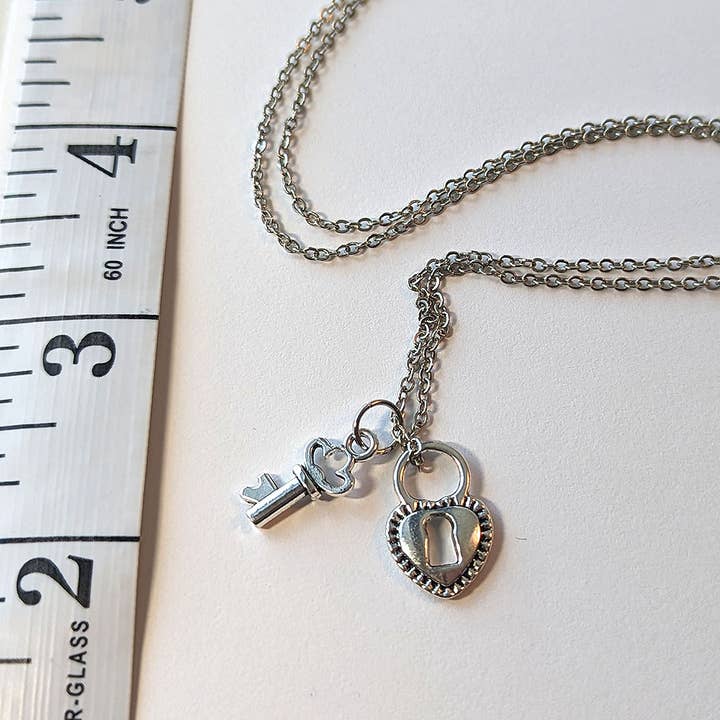 Stylish Jewelry Supply - Wholesale Halskettinghanger - Antieke zilveren halsketting met sleutel en slot naar mijn hart2