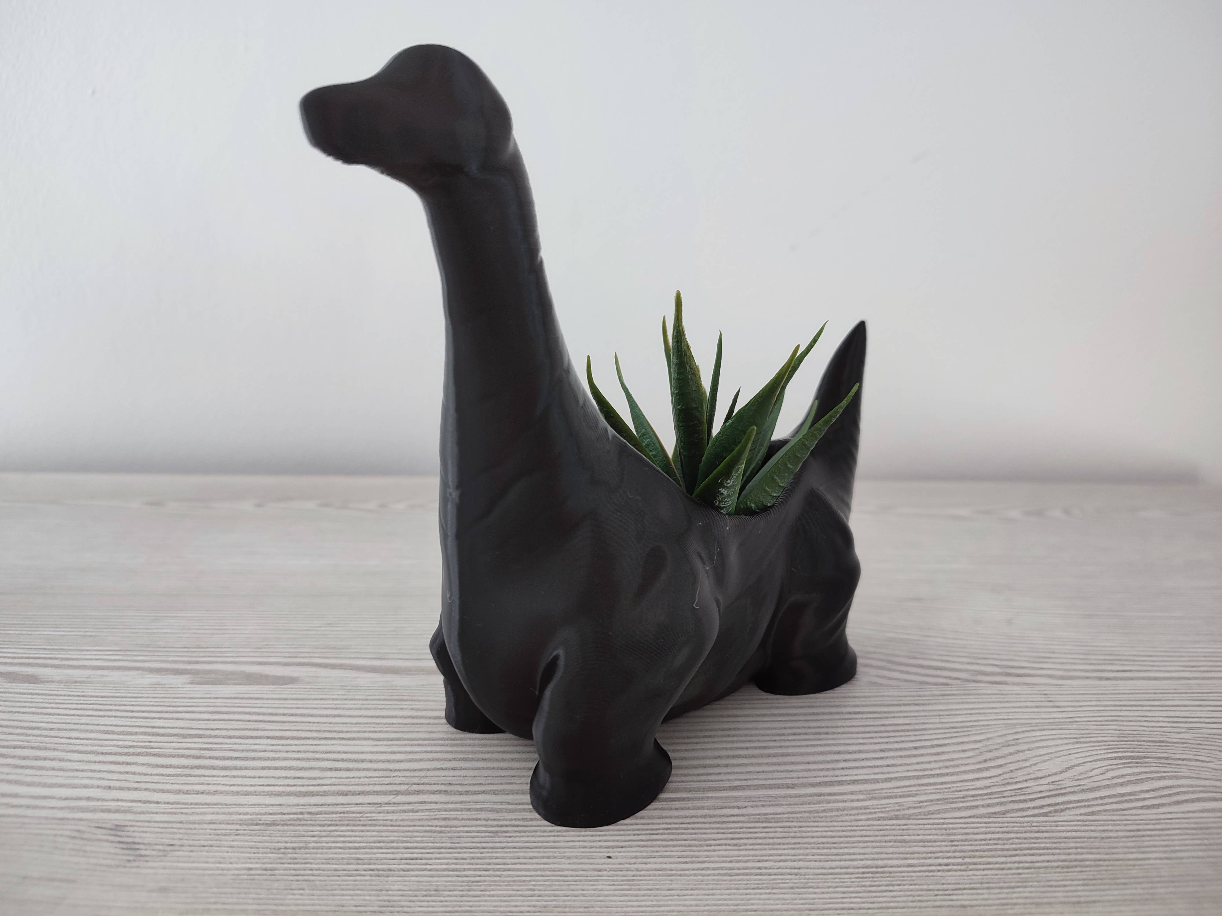 3DROOTS – wholesale Plant pot – Diplodocus Dinosaur Pot5