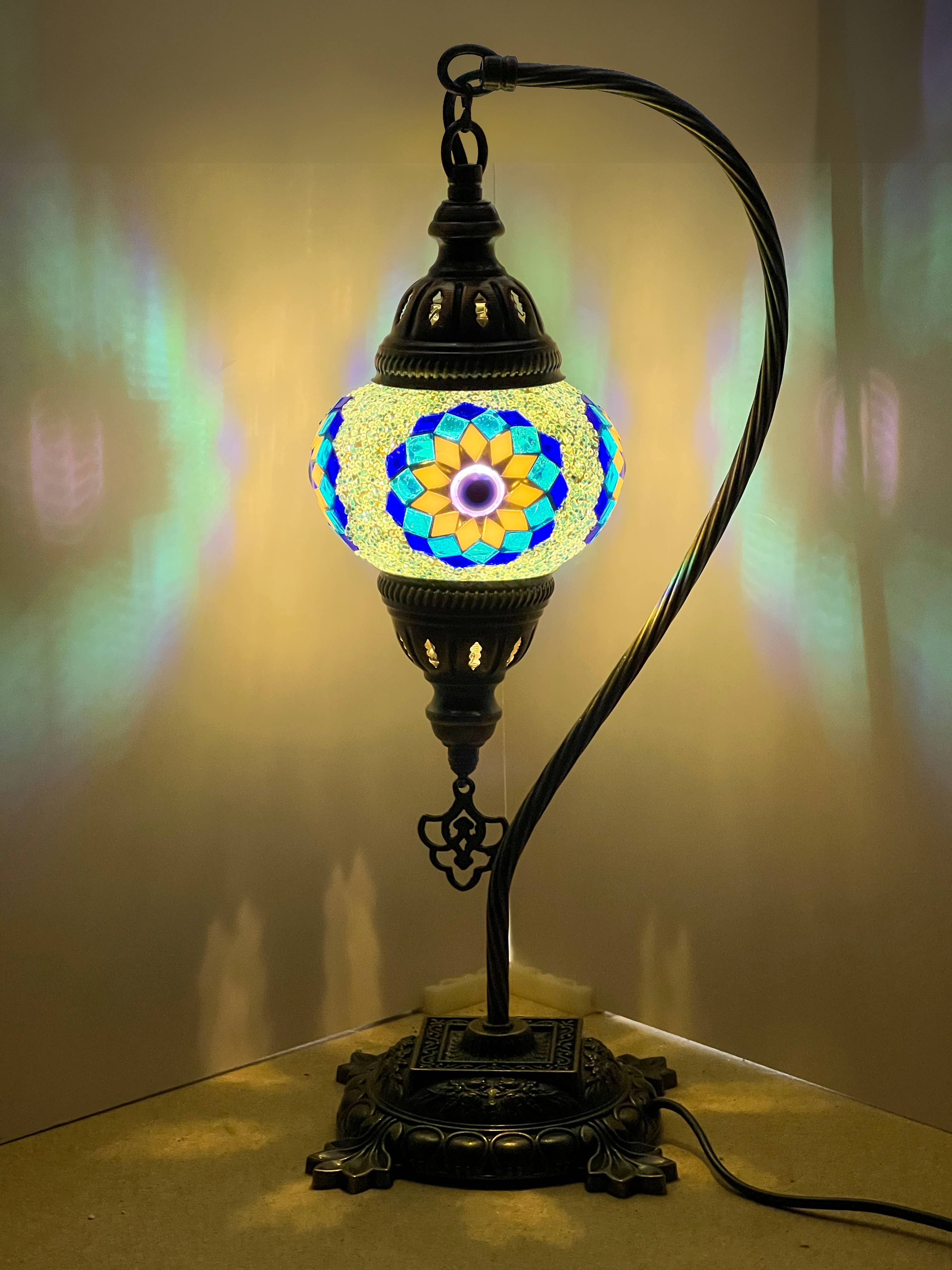 Gypsy Soul – wholesale Accent/desk lamp – Swan Neck Mosaic Turkish Lamp 6" Glass Globe 6