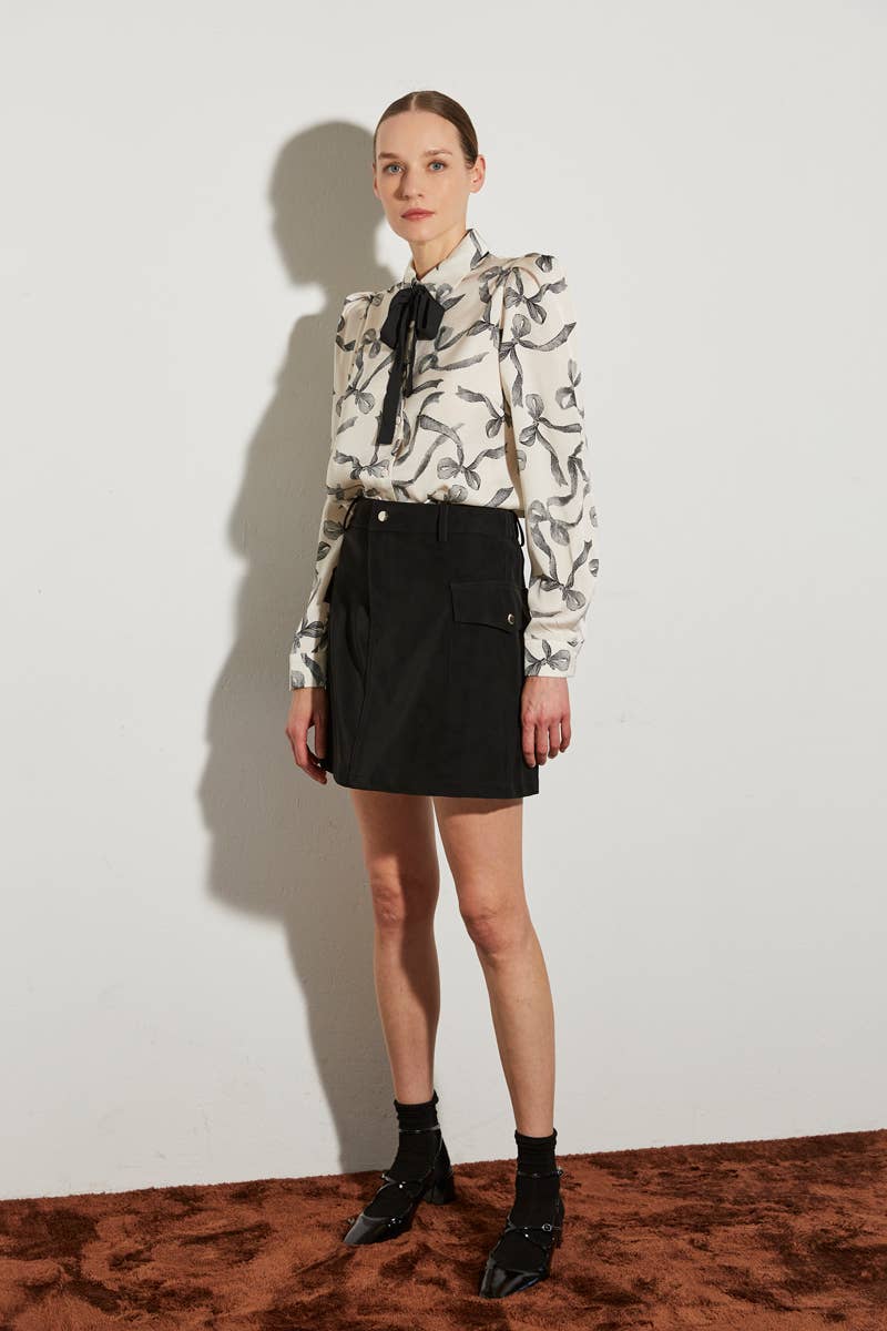 ELLI WHITE - Wholesale Skirt - Women's - Short skirt with flap pockets6