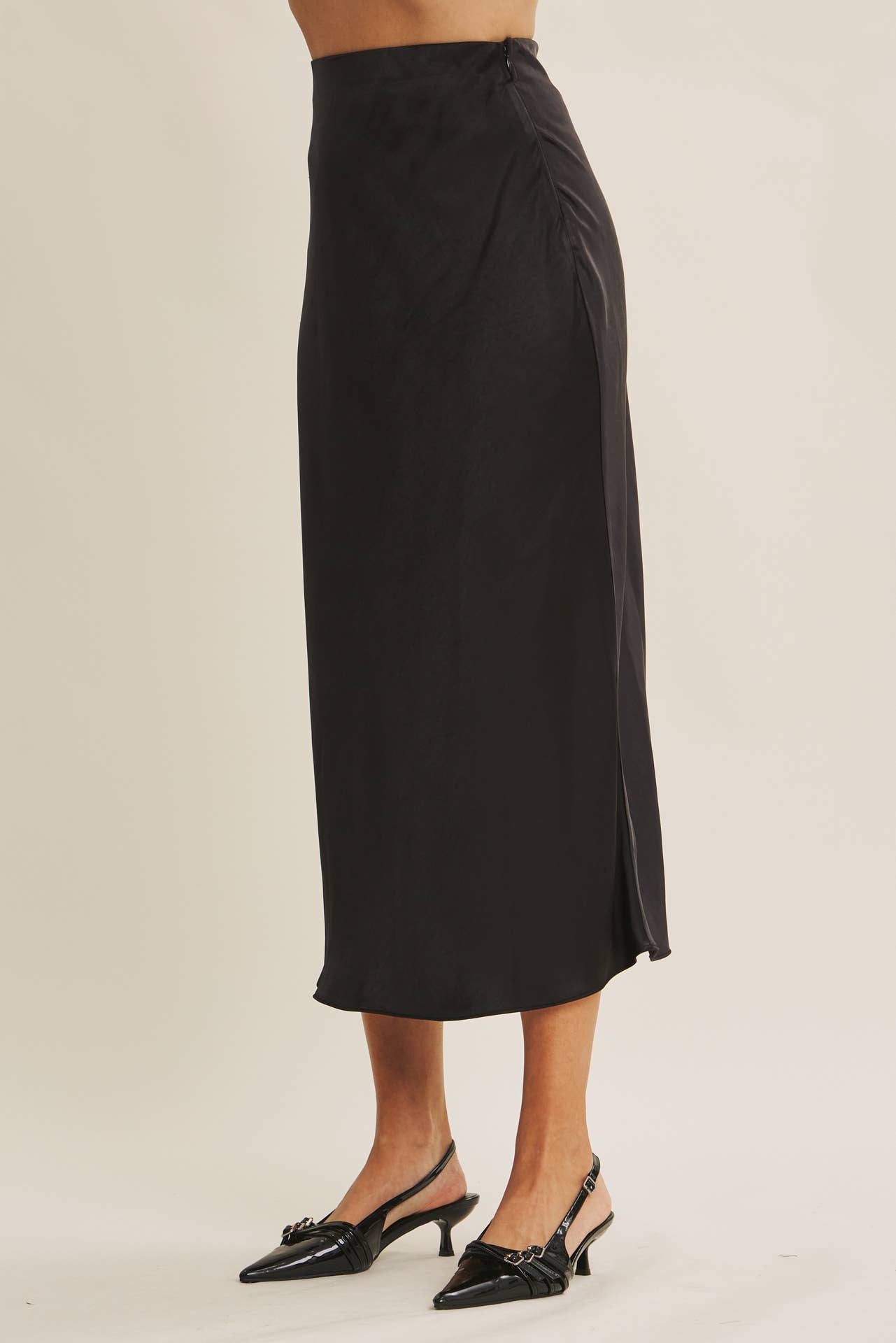 in february - Wholesale Skirt - Women's - HIGH QUALITY THICK SILKY SATIN BIAS CUT MAXI SKIRT1