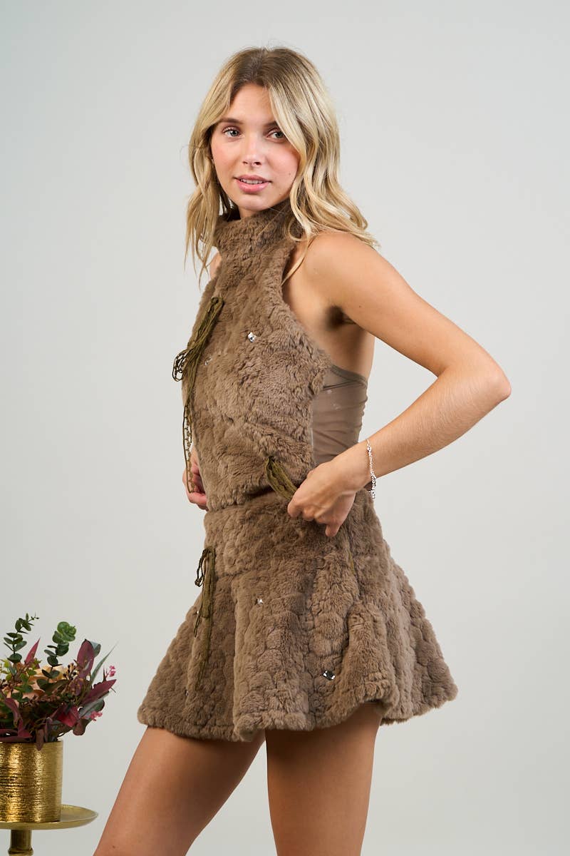 Hesperus - Wholesale Top & Skirt Set - Women's - FAUX FUR HALTER NECK 2 PC SET1