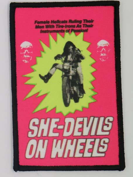 Parche - She Devils on Wheels para venta al por mayor de GOBLINHAUS