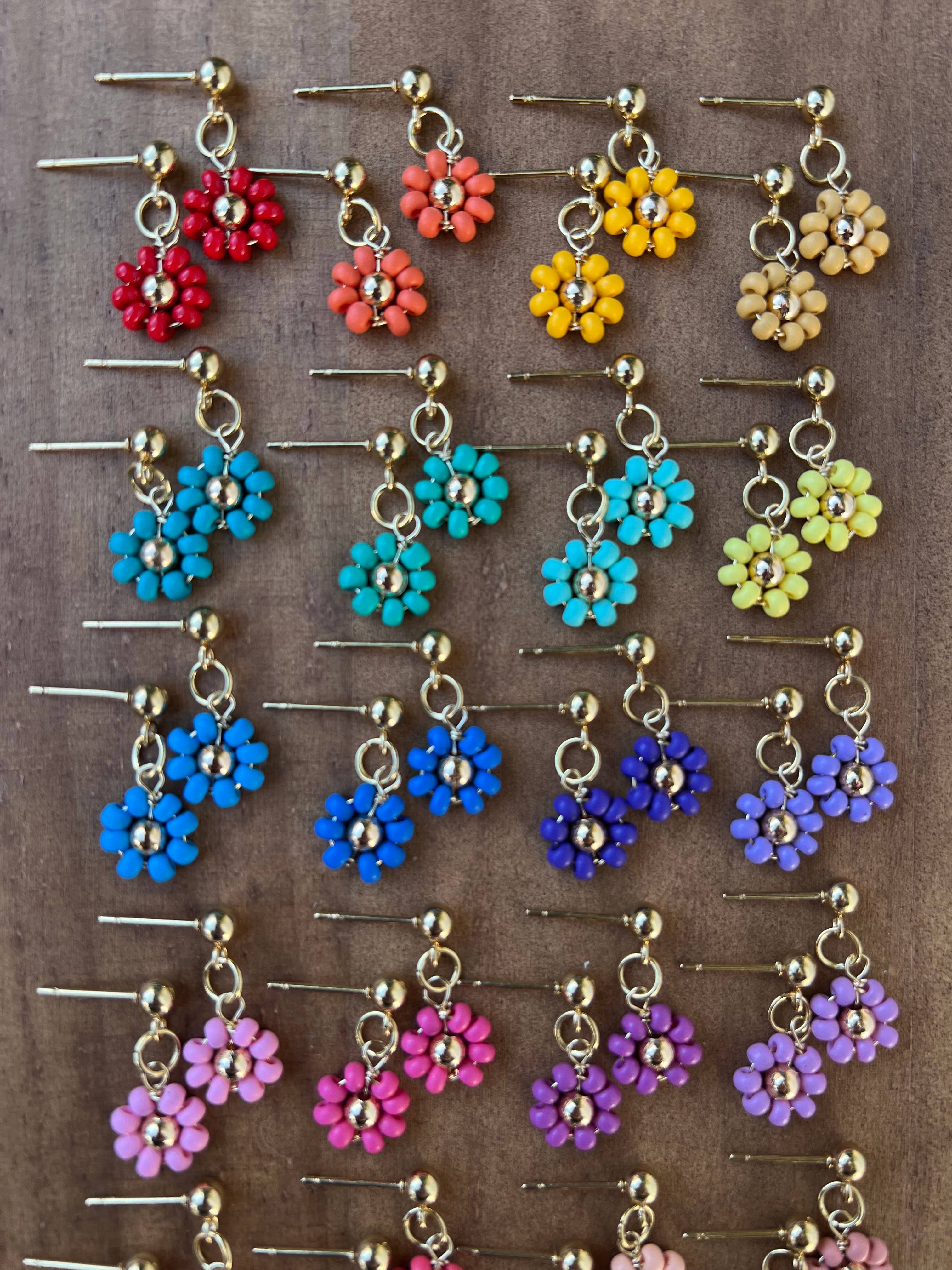 MorninGloria's - Wholesale Stud/Post Earrings - Beaded Daisy Post Earrings17