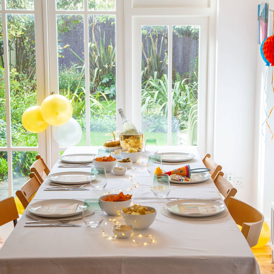 Talking Tables UK – wholesale Ice bucket – Gold Apple Ice Bucket | Homeware | Drinks Bucket |3