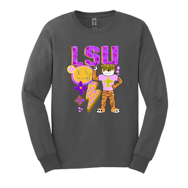LSU Tigers - Collage Ambiance Années 90 - Manches Longues pour la vente par Simply You Customs