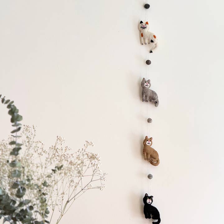 Ganapati - Wholesale Bunting/Garland - Felt Cat Garland3