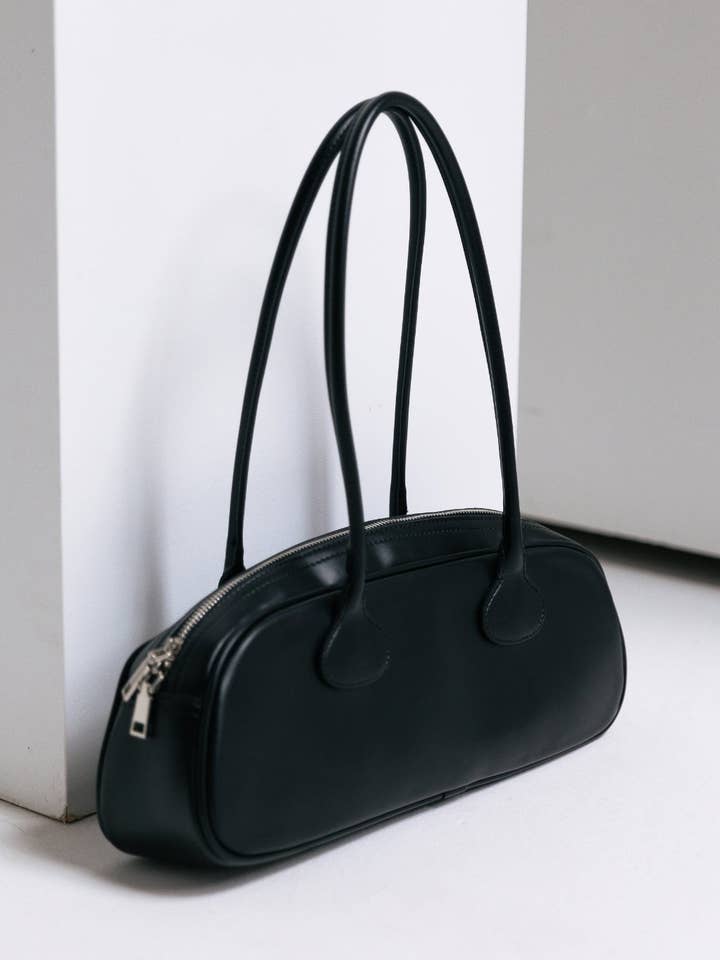 Alba Shoulder Bag - Black for wholesale by Style Addict