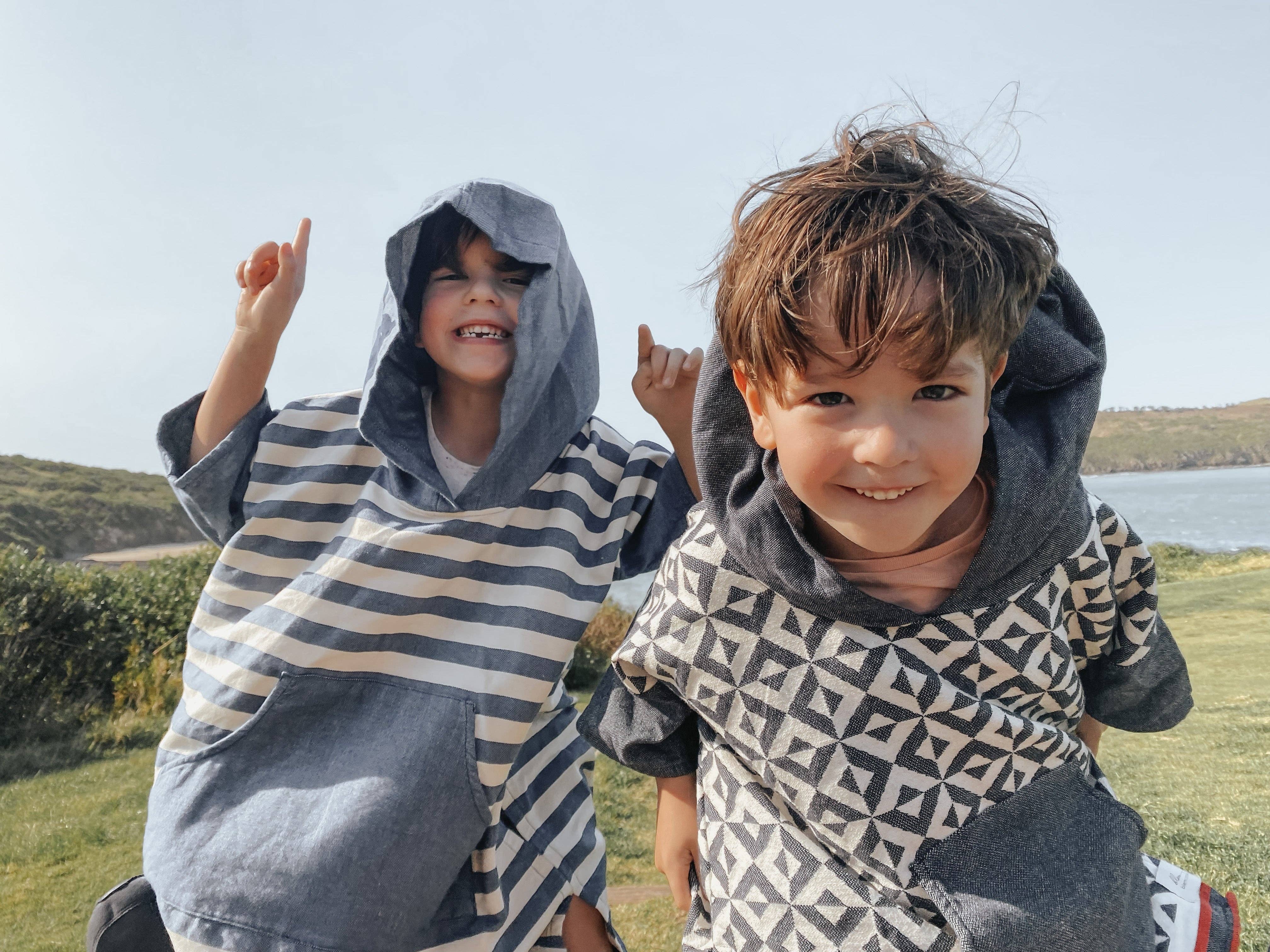 Blem Beach Accessories AU - Vente Serviette poncho - Enfant et bébé - Poncho Enfant à Rayures Bleu Océan9