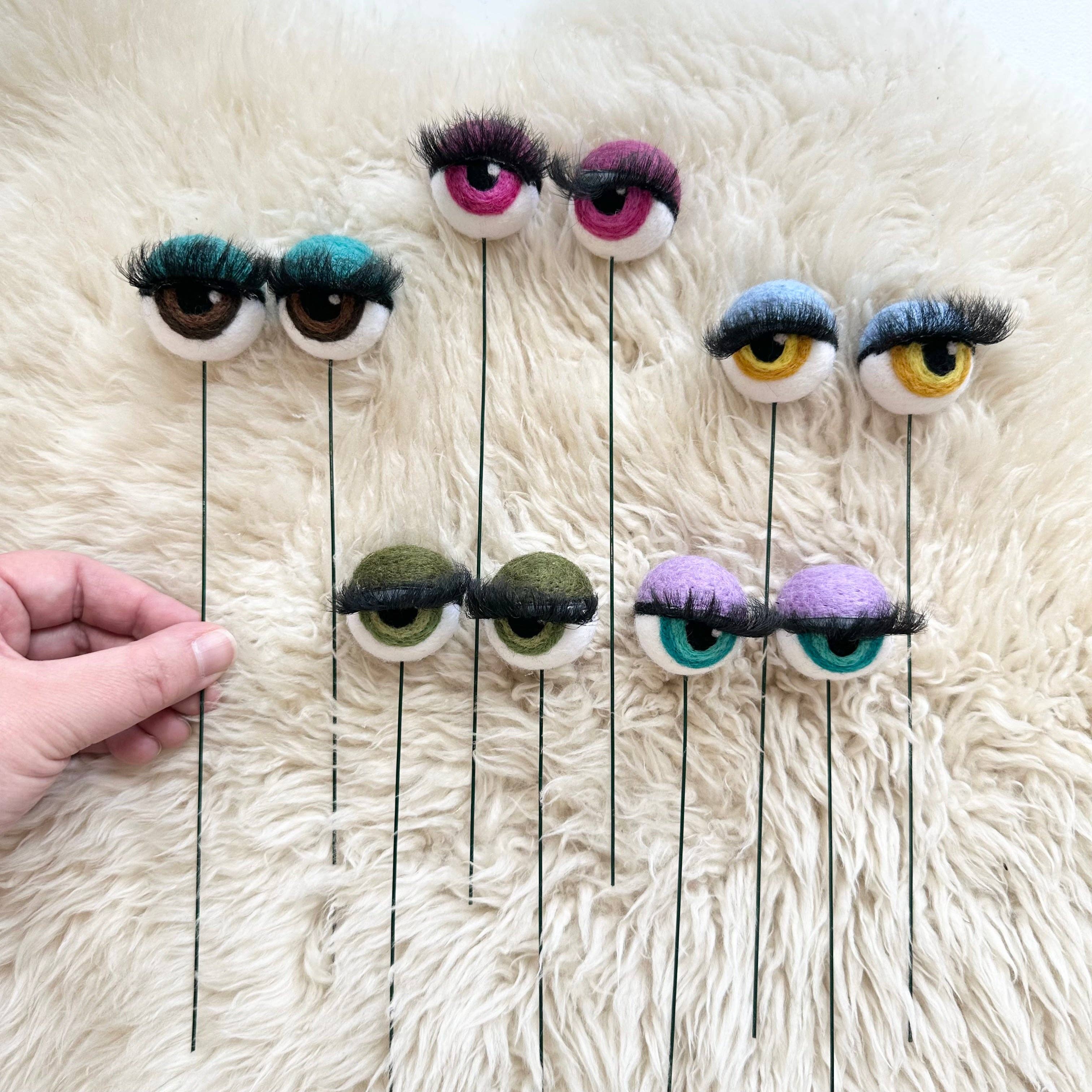 Sheep Farm Felt - Wholesale Garden/Lawn Stake - Felt Planter Eyeballs with Eyelashes 2