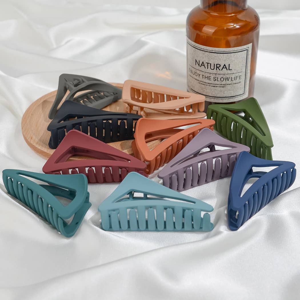 SoapElenGlen - Wholesale Hair Clip - Women's - French Geometric Hollow Triangle Hair Claw Clip19