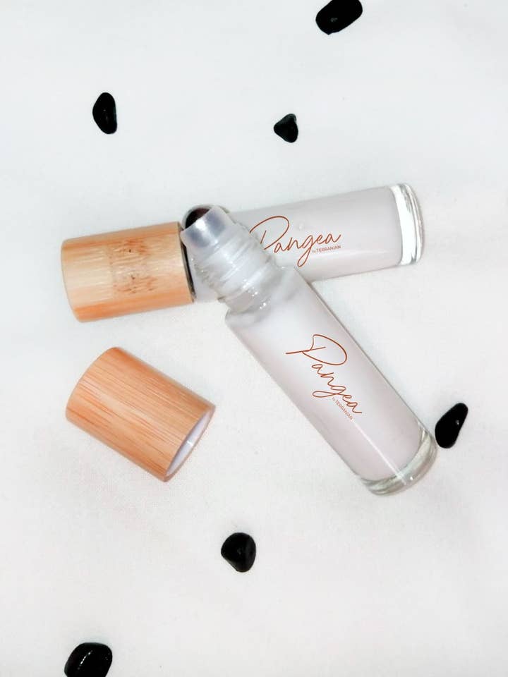 Contorno occhi Pangea per la vendita all'ingrosso da parte di Terranian