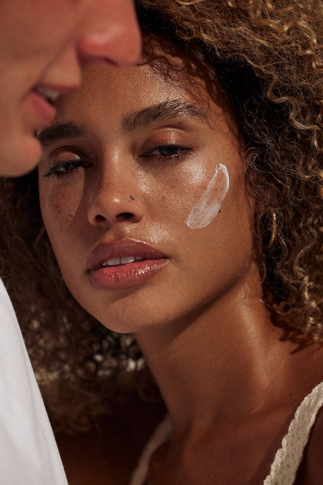 SOL LABS® - Wholesale Sunscreen - SOL LABS® Natural Mineral SPF 30 On-The-Go Sunscreen Packets (Box of 12) - Broad Spectrum UVA/UVB Protection & Hydrating Formula4