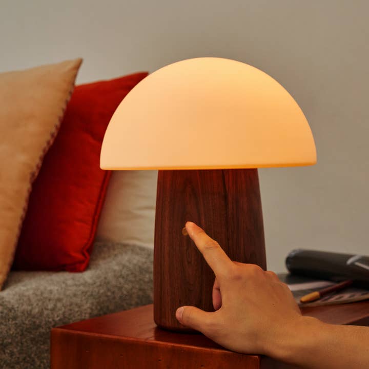 Gingko Design – Engroshandel Skrivebordslampe – Stor Alice svampelampe