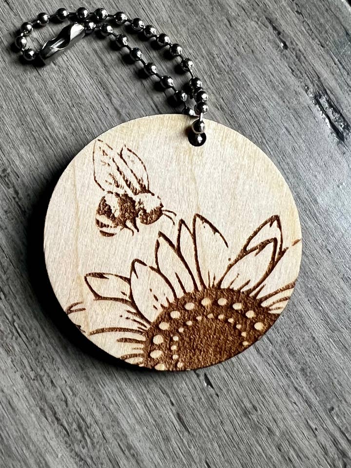 Bee Keychain V4 for wholesale by Lexo Creations