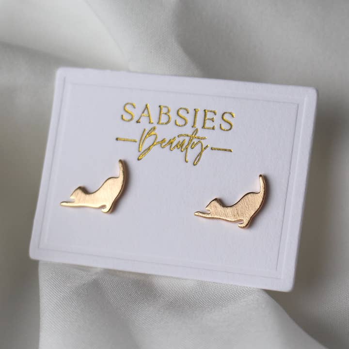 Sabsies Beauty - Wholesale Stud/Post Earrings - Stretching Kitty Stud | 18k Gold Plated0