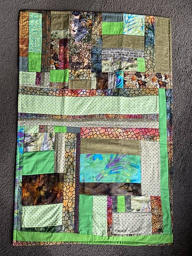 Grøn Patchwork Håndlavet Quilt for engroshandel hos Made by Gabbee