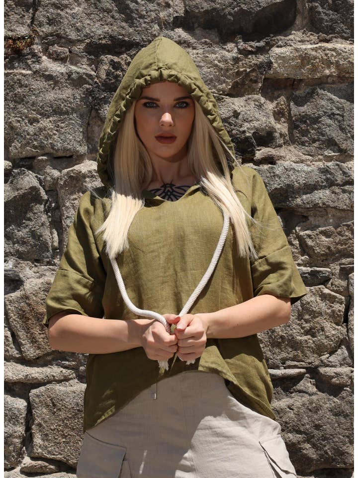 ADEPTT - Wholesale Blouse – Women’s - BREA - Asymmetrical blouse with elongated back and large hoo1