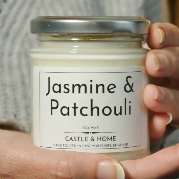 Jasmine and Patchouli Candle for wholesale by Castle and Home