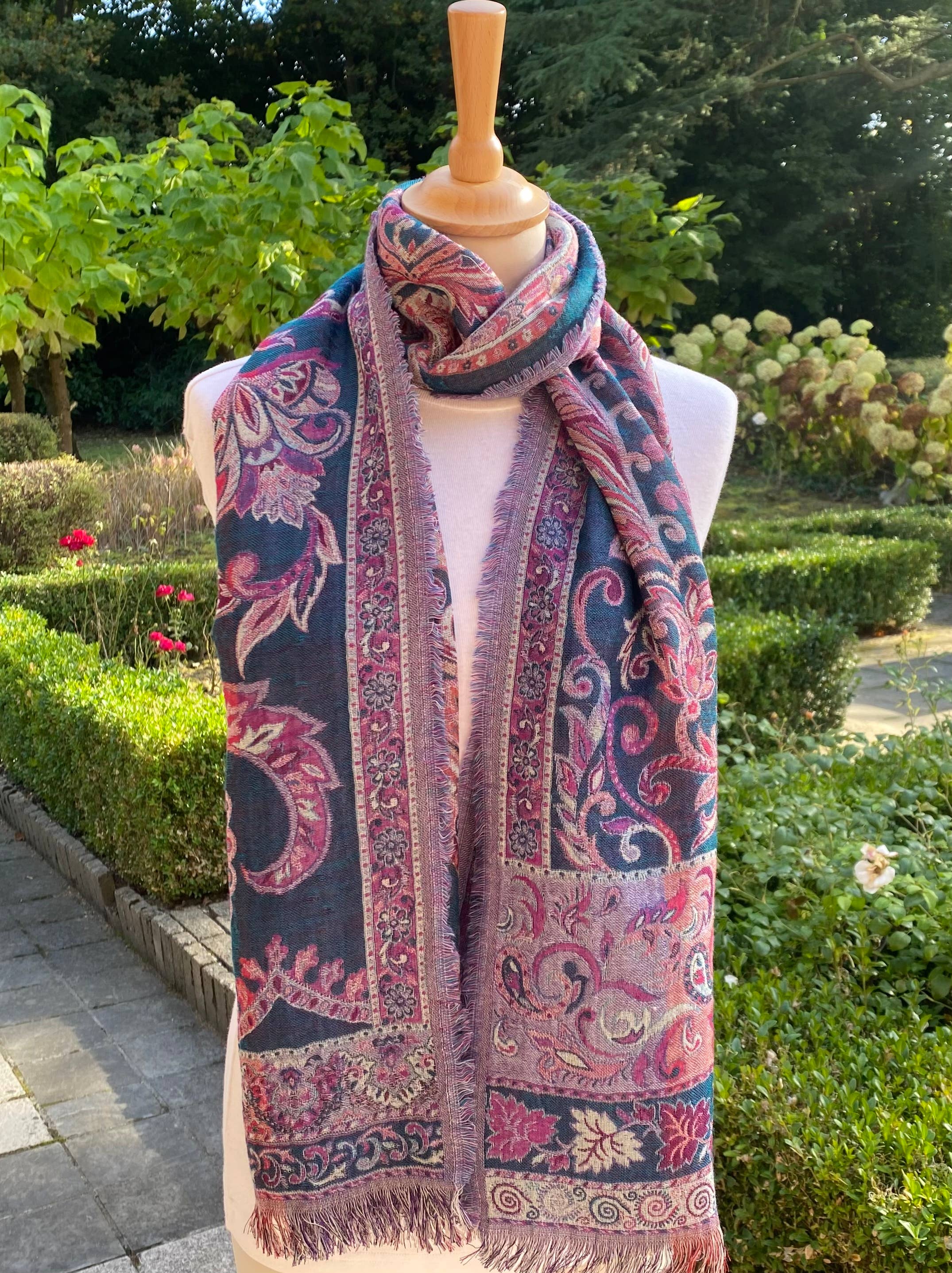 DIWALI PARIS - Wholesale Scarf - Women's - KANDY SCARF - 50% WOOL / 50% SILK2
