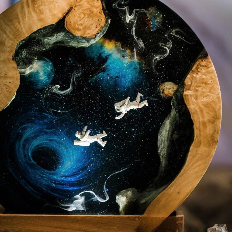 Merchemy - Wholesale Accent/Desk Lamp - Lamp Astronaut Galaxy Cosmic Space Themed Resin Night Light 3
