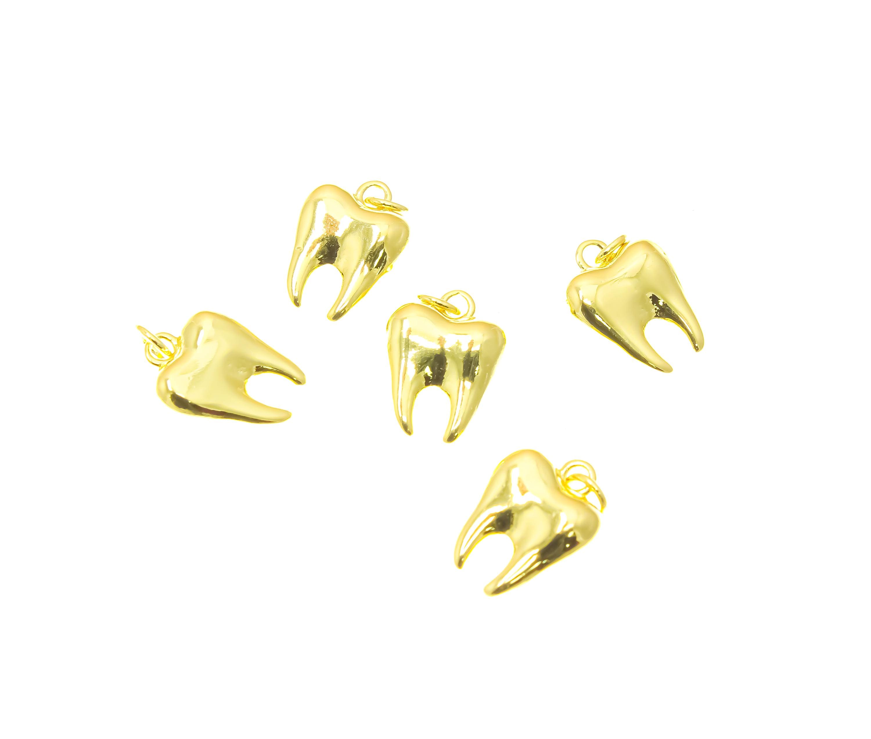 Jewel Pledge - Vente Breloques/médailles personnalisées - Pendentif Charm Dent en Or 18k Bijoux Minimalistes CPG2210