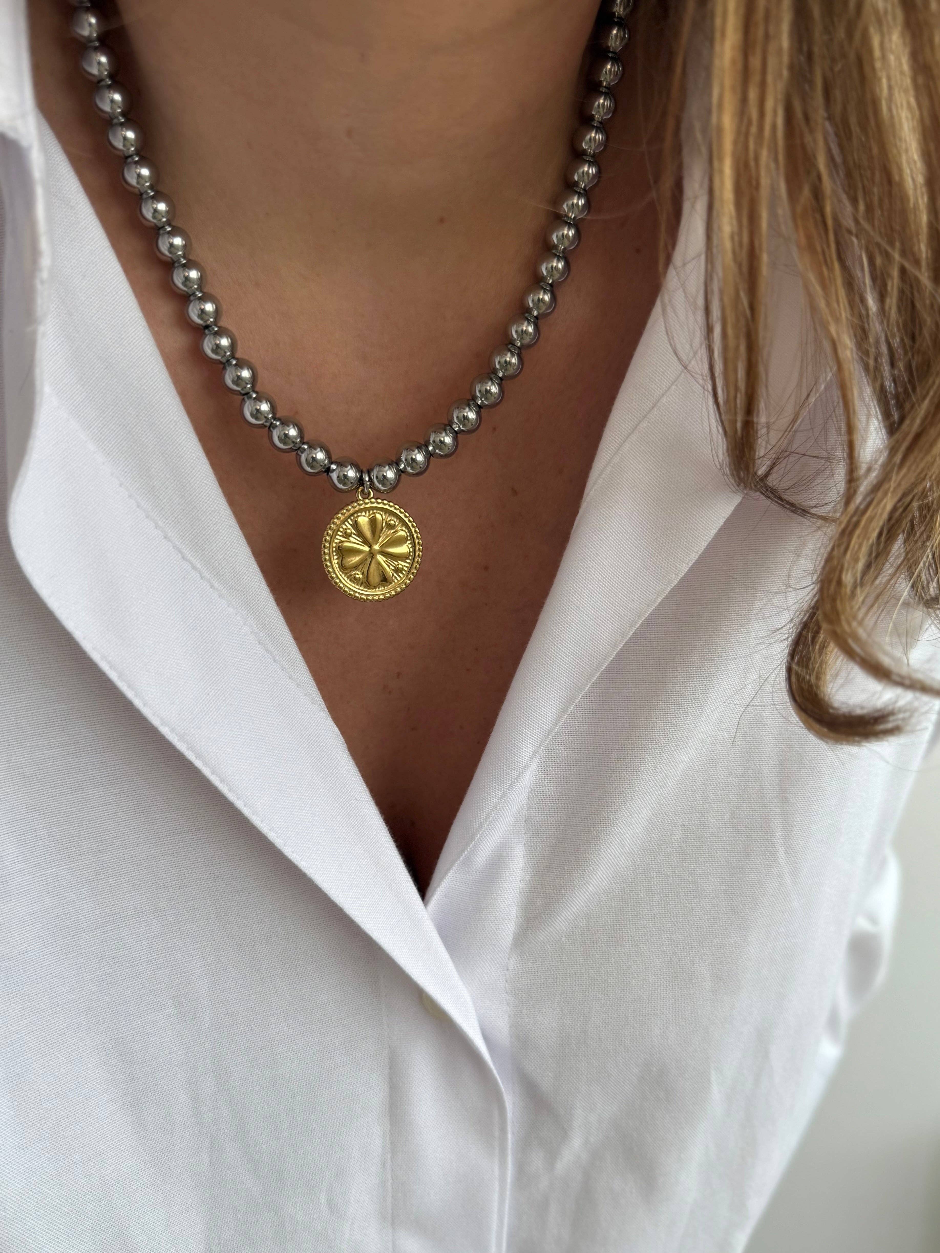 A.B. Paris - Wholesale Pendant/Charm Necklace - Happiness Necklace / clover3