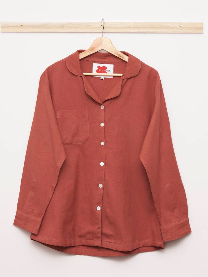 Tobaksbrun langærmet skjorte for engroshandel hos Periodical