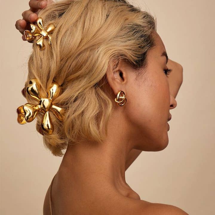 Little Trendy - Wholesale Hair Clip - Women's - Flower-Shaped Metal Hair Claw Clipsfor seaside vacation