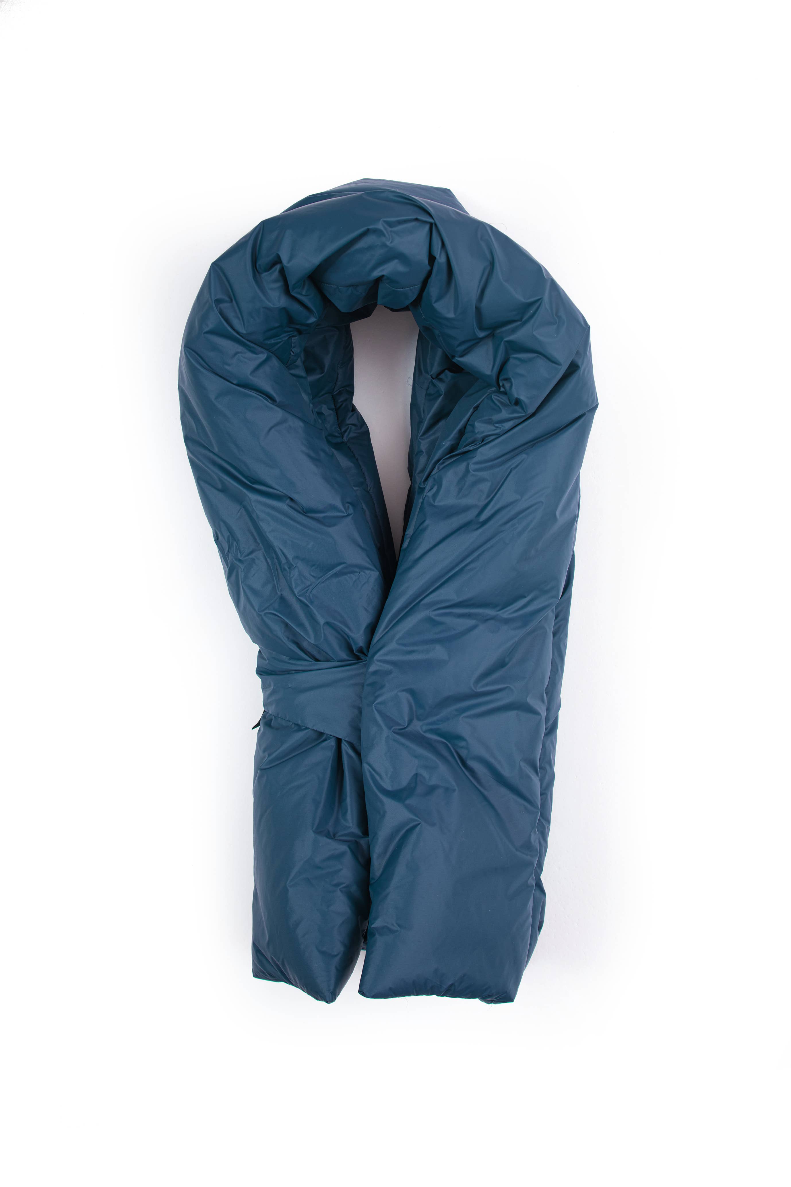 Abstract - Wholesale Scarf - Women's - Padded water repellent nylon scarf10