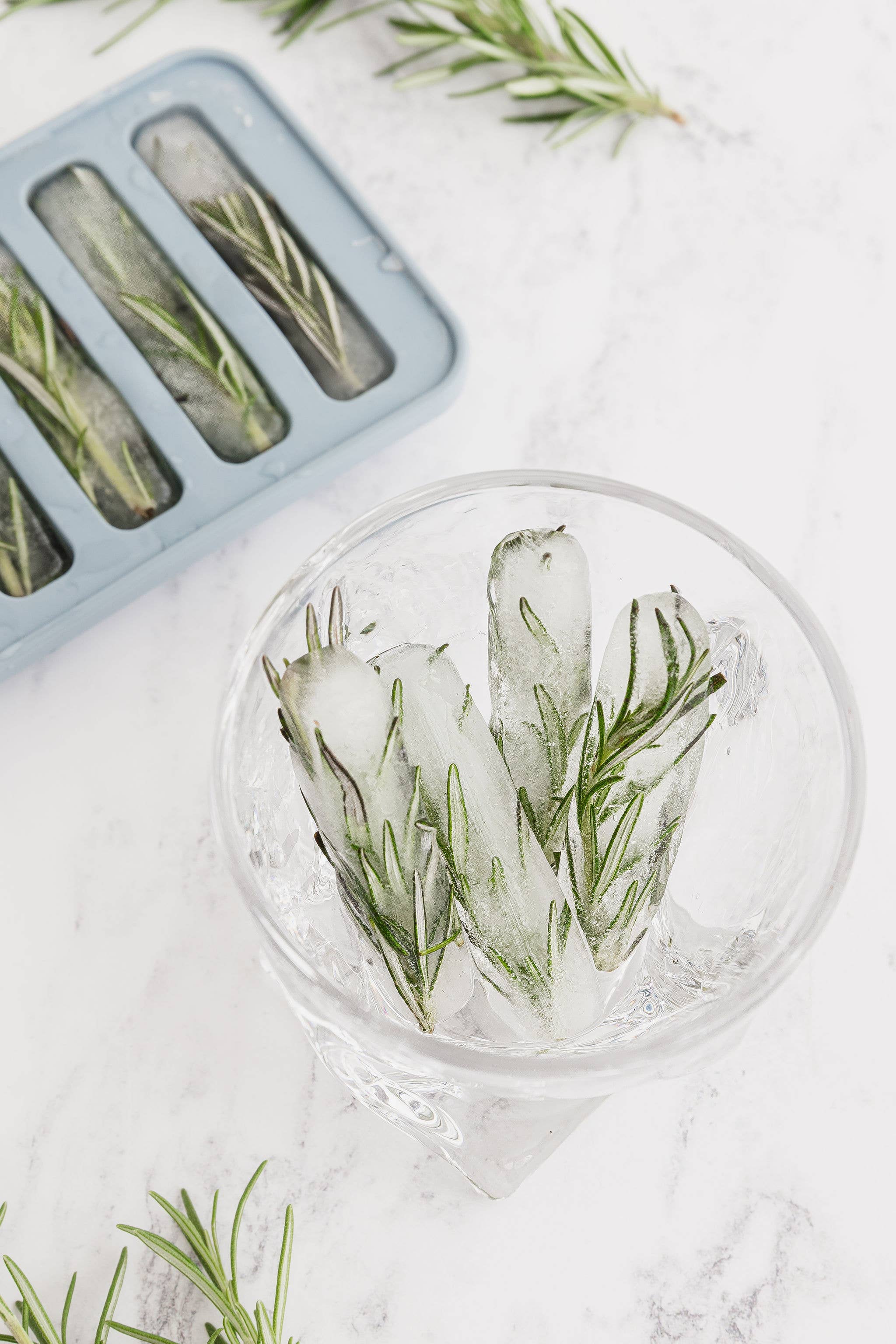 UBERSTAR - Vendita all'ingrosso Vassoi/stampi per ghiaccio - Ice Sticks - Stampi per Ghiaccio a Bastoncino per Bottiglie4