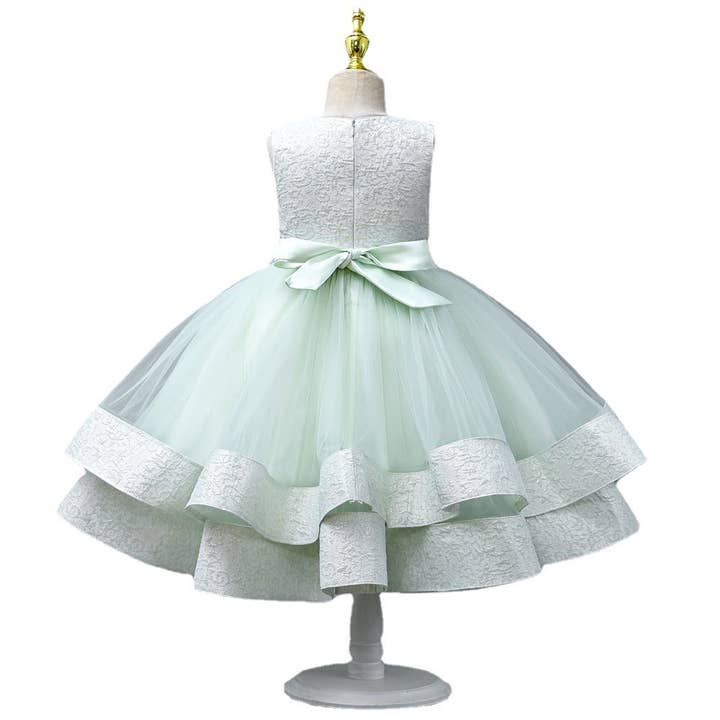 Little Chic Boutique – wholesale Klänning – Barn – 4-9Y Barn Flickor Enfärgad Ärmlös Meshklänning Med Blommigt Midjeband Grossist Barnkläder