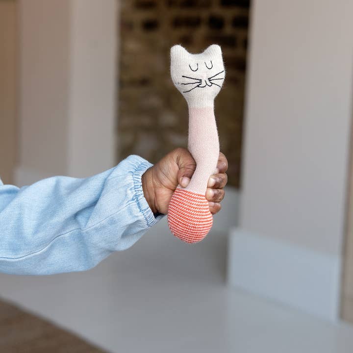 Sophie Home Ltd - Wholesale Handheld Rattle - Baby - Cotton Knit Baby Rattle Toy - Cat Pink