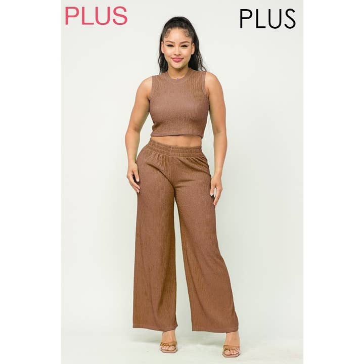 SET CROP TOP E PANTALONI LARGHI per la vendita all'ingrosso da parte di HiteJeans