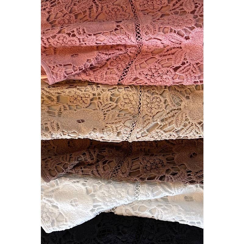 Curve Market - Wholesale Camisole - Women's - PLUS SIZE CROCHET LACE CAMI TANK TOP0