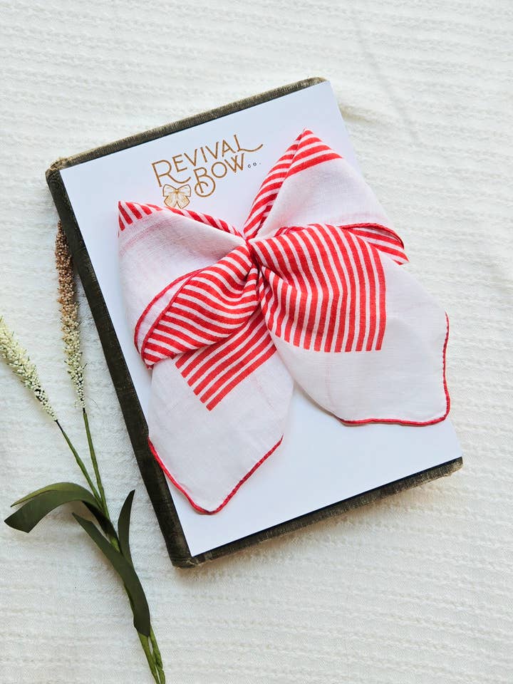 Lazo de Pañuelo Vintage en Clip • Raya Roja para venta al por mayor de Revival Bow Co.