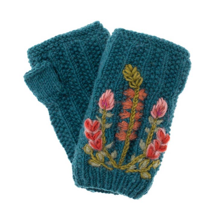 Meadow Handwarmer for wholesale by French Knot