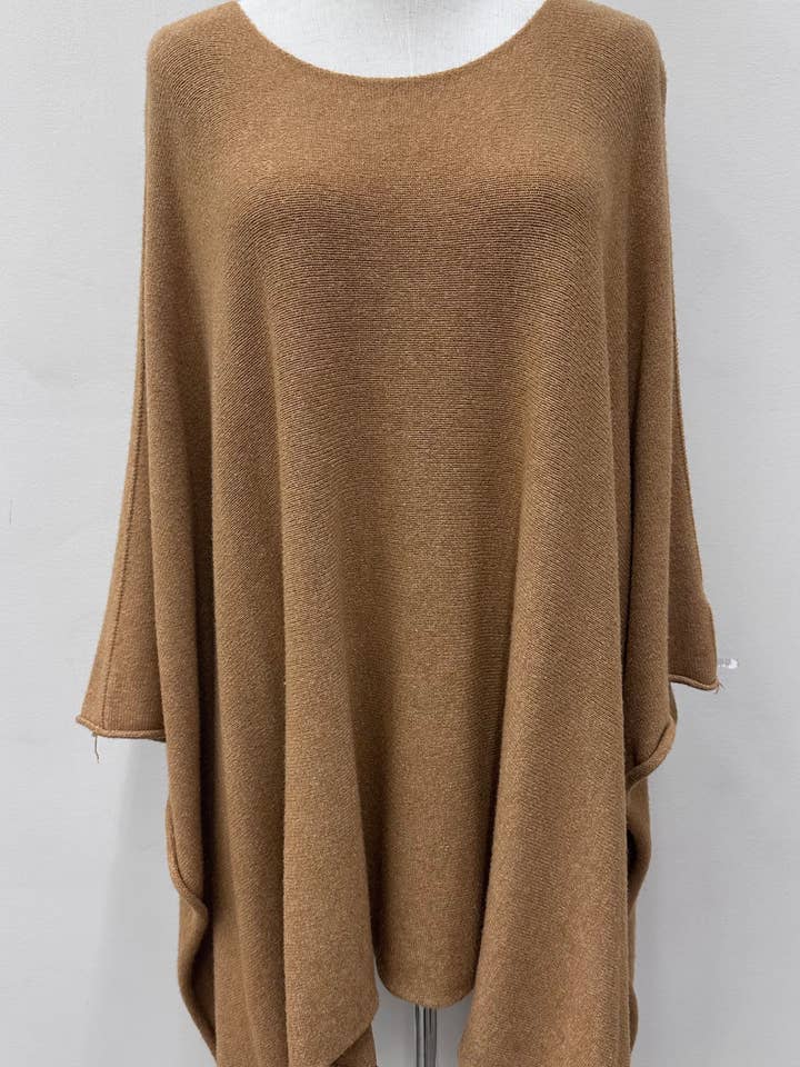 Kis 2 - Wholesale Outerwear Poncho - Women's - VISCOSE BLEND PONCHO