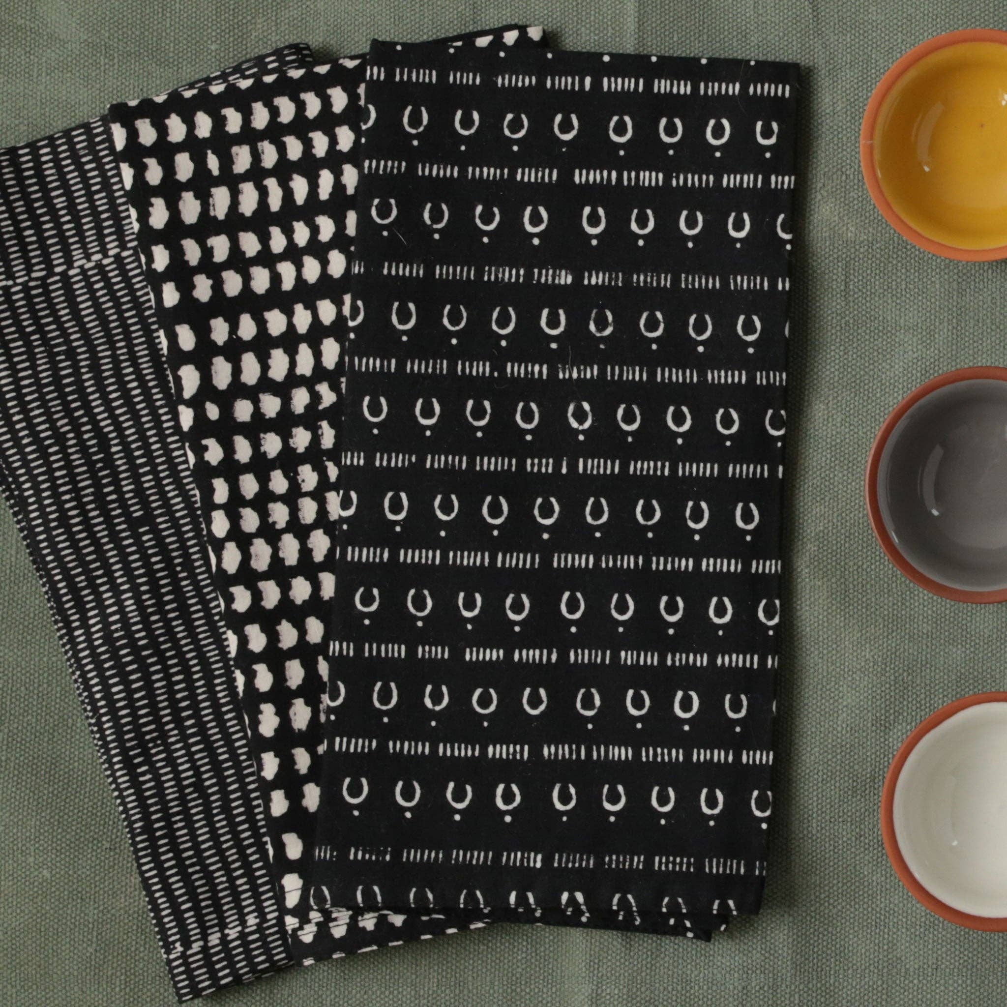 Graymarket Design - Vendita all'ingrosso Tovaglioli da tavola in stoffa - Tovaglioli stampati Midnight Block Alice Stripes - set di 42