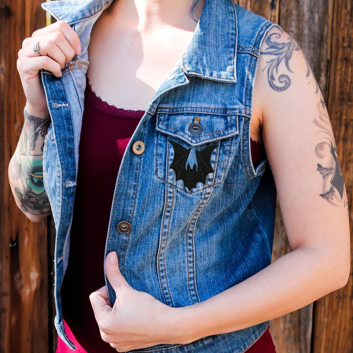 Project Pinup - Wholesale Patch - Small Vampire Bat Gothic Iron On Embroidered Patch1