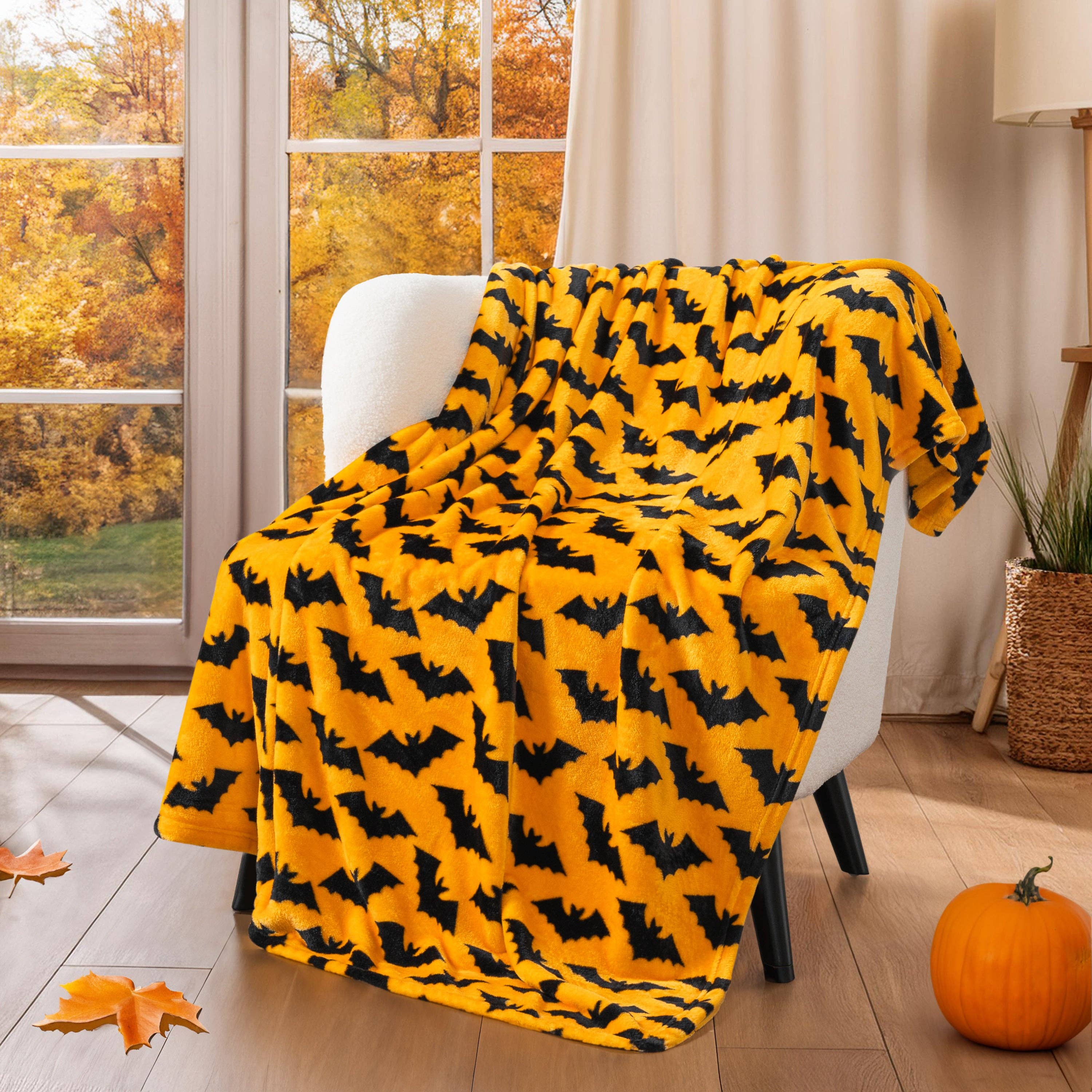 Pavilia - Wholesale Throw Blanket - Halloween Fleece Throw Blanket0