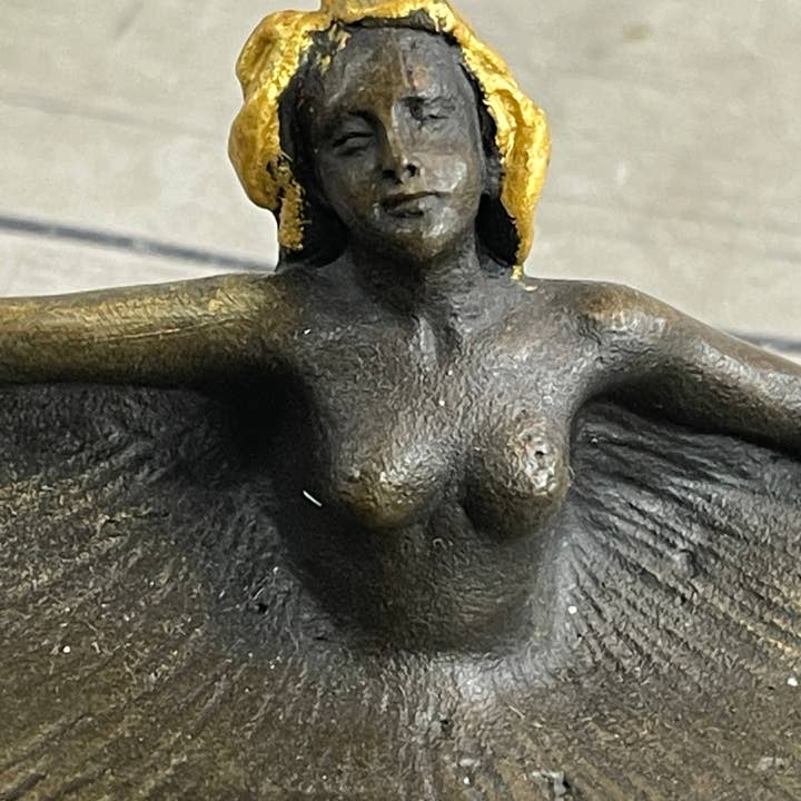 Bronzhaus - Venta al por mayor Joyero de plato - Jabonera dorada hecha a mano con forma de bandeja para joyas, escultura de bronce genuino de Rubin